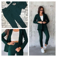 Костюм пиджак и брюки со швами спереди зеленый OP37