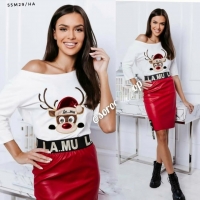 Костюм белая кофта новогодний олень и красная юбка M29