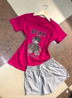 Костюм футболка BEAR малина и серые шорты D31