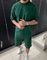 Мужской костюм с шортами однотонный Зелёный VD107