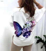 Рубашка с рисунком на спине бабочка цветы K115